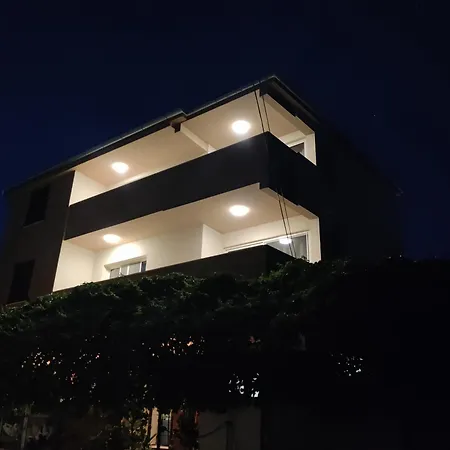 Villa A *